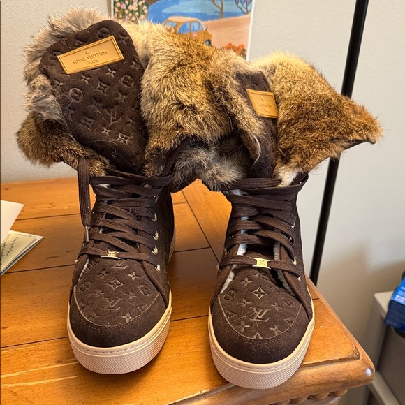 Louis Vuitton Shoes - Louis Vuitton Brown Monogram Fur Sneakers